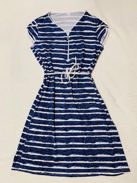 Pohodlné letné šaty so zipsom a uviazanie v páse, m