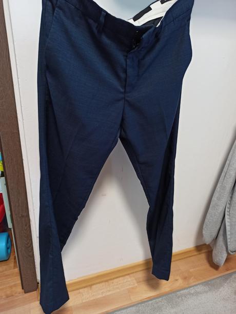 Oblek  h&m  veľ.50, m