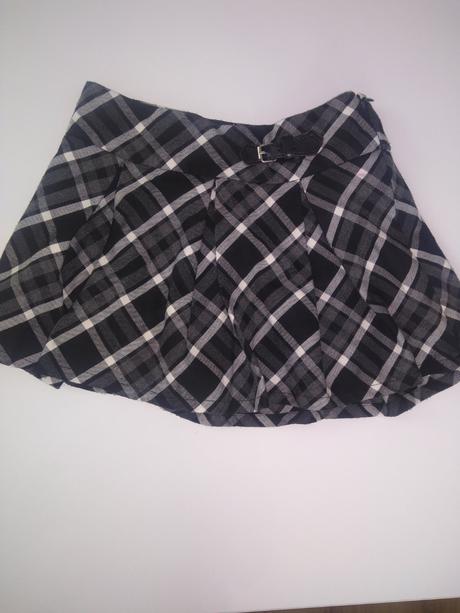 Kockovana sukna, 122