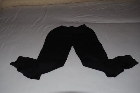 Kapsáčové čierne nohavice, 134