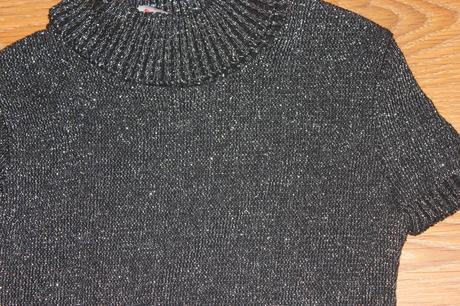 Čierno-strieborný svetrík - e-vie angel, 98