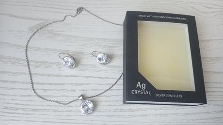 Strieborný set s kryštálmi, 