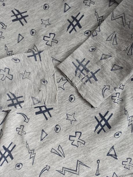 Pyžamo 110/116, lupilu,110