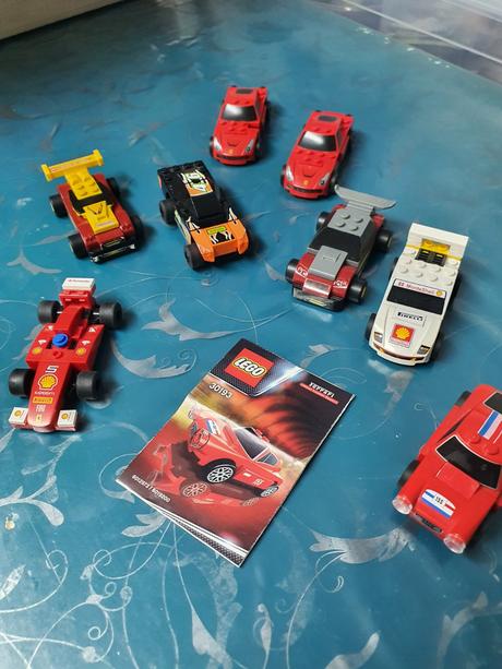 Lego auta,