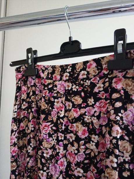 Dámska sukňa, amisu,36