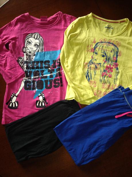 Dievčenské pyžamá veľ.122/128-cena spolu, pepperts,122