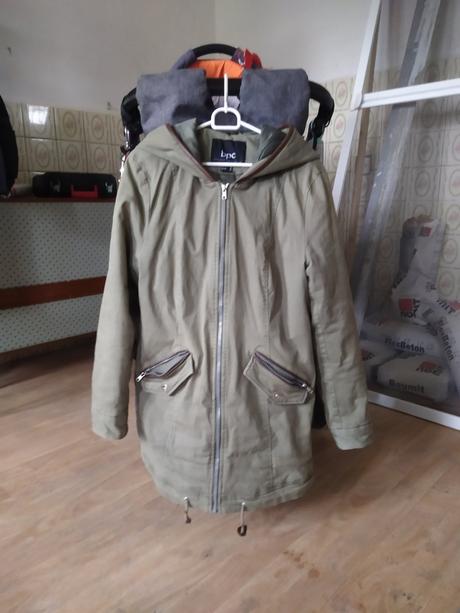 Tehotenská bunda bpc na predaj, m