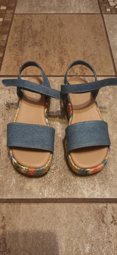 Detské sandále, 32