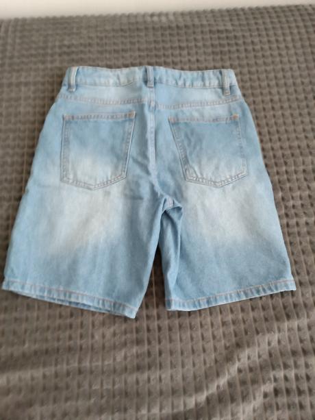 Chlapčenské kraťasy, 146