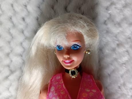 Barbie cut and style 1994,