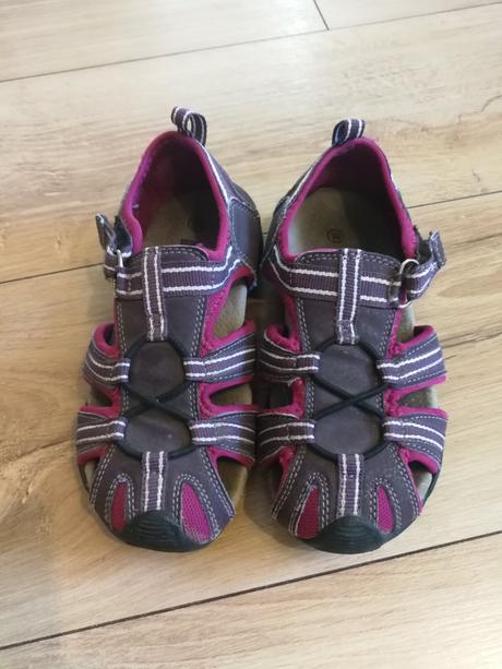 Športové sandále alive, 29