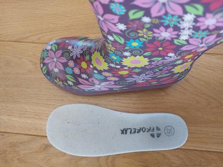 Gumáky, protetika,29