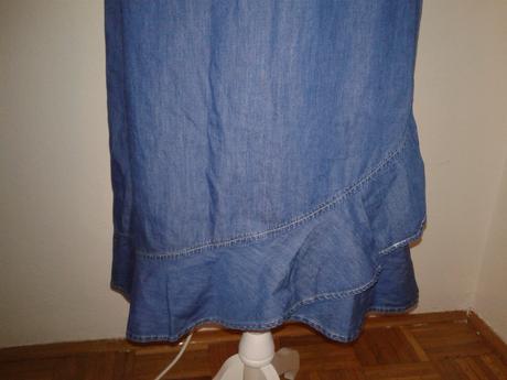 Tenšie rifľové šaty s volánom veľ. 36/38, 38