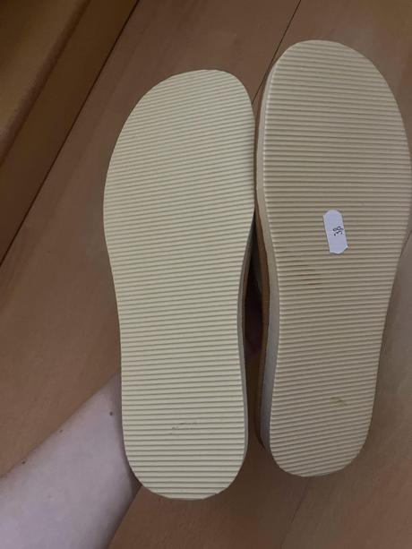 Dámske papuče, šlapky, 37