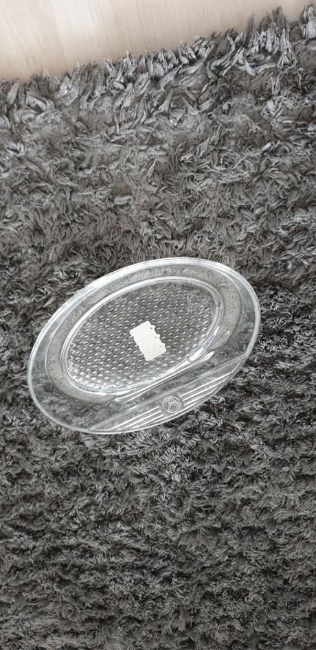 Sklenená miska na ovocie, 