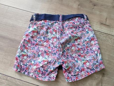 Kraťasy, h&m,122