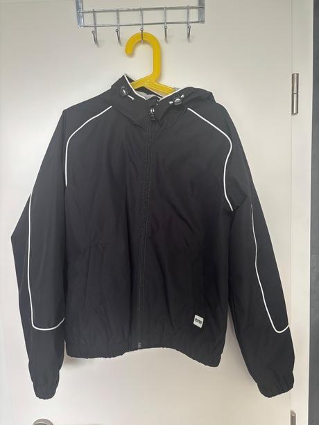 Hugo boss vetrovka, hugo boss,140