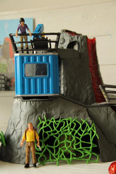 Schleich 42564 sopka + 41464 vozidlo s výbehom, 