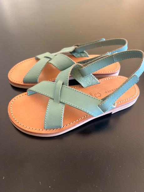 Kožené sandalky / šlapky, reserved,30