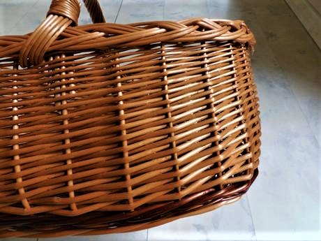 Kvalitný prútený kôš, 
