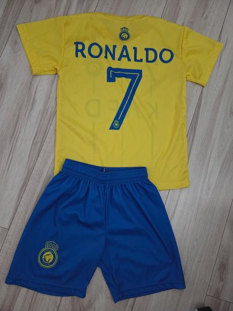 Dres ronaldo, vel.134, 134