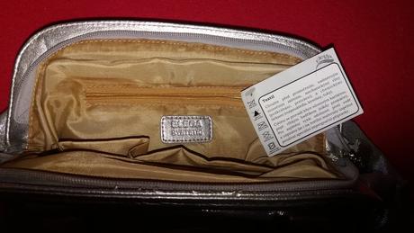 Strieborna kabelka elega, 