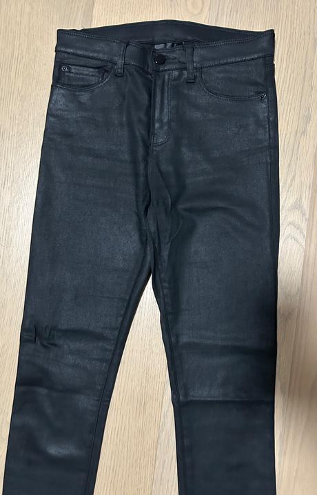 Emporio armani 27 čierne ako kožené nohavice, armani,s