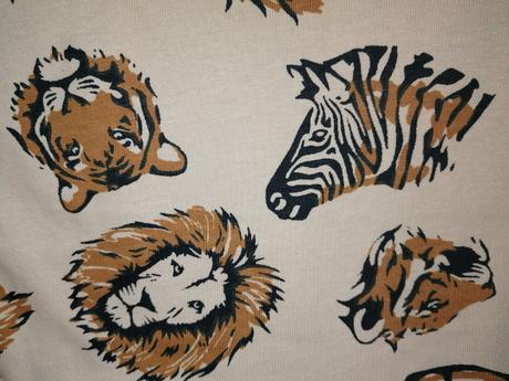 Safari mikiny, 122–134