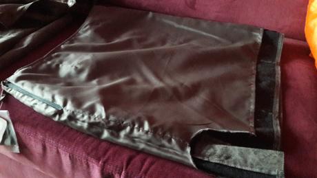 Komplet vesta + sukňa, 36 / 38 / 40 / 42