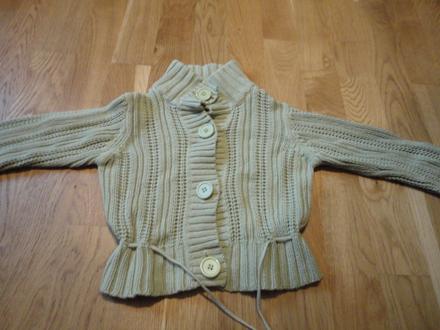 Svetrik na jar, kenvelo,92