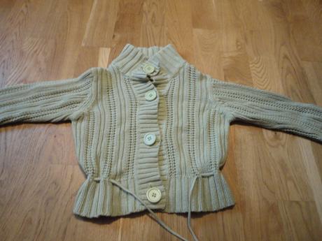 Svetrik na jar, kenvelo,92