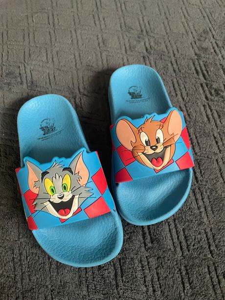 Papuče tom&jerry, 26
