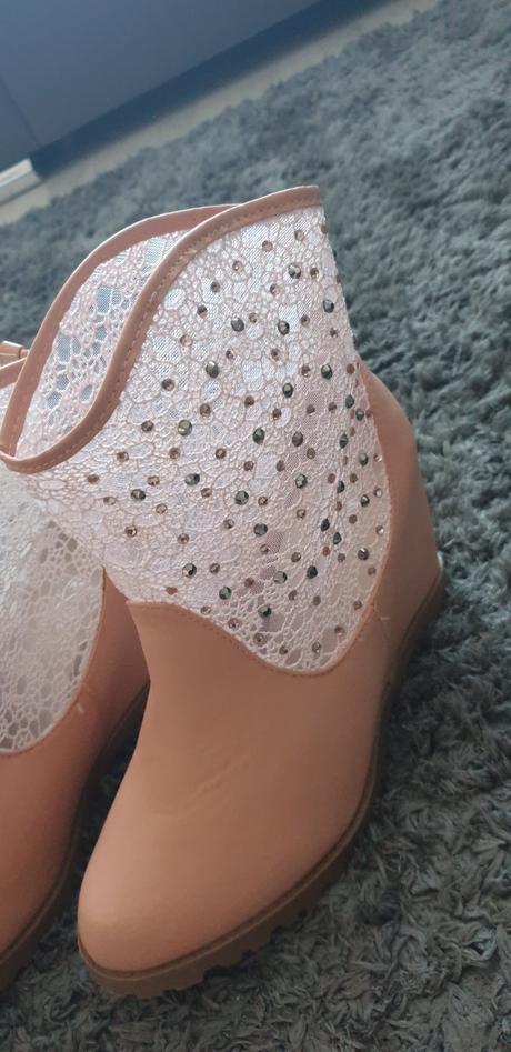 Prechodné čižmy č.39, 39