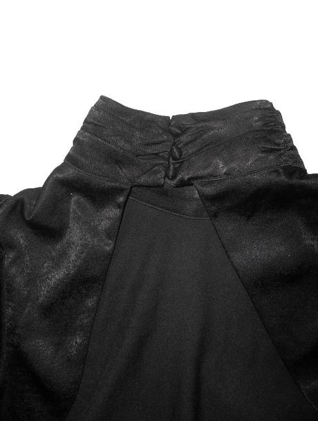 Kraťasový overal s holým chrbtom veľ.40, 40