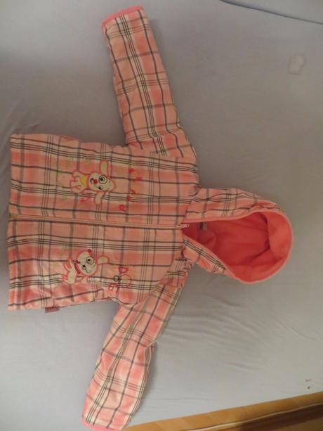 Prechodná ružová bunda, 86