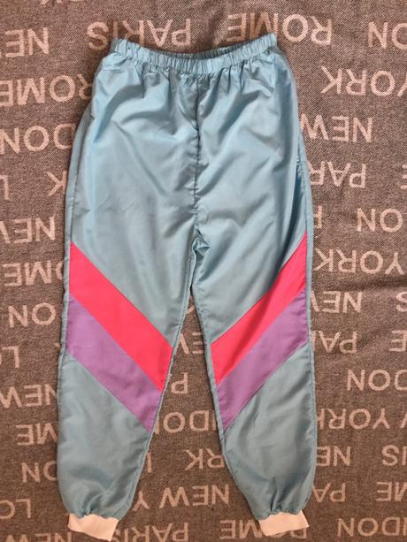 Damsky kostym roky 80/90 jogingova suprava xs, 
