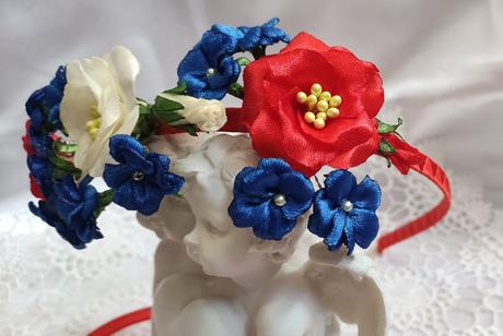 Originálna čelenka zo saténových lúčnych kvetov, 