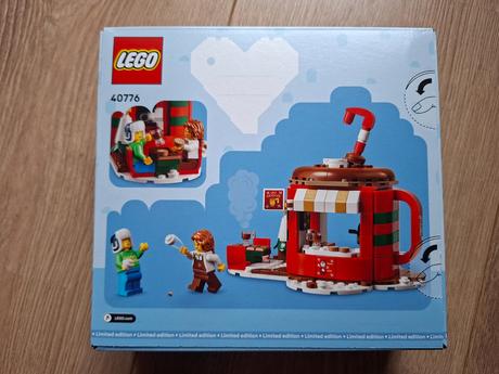 Lego vianočný stánok horúcej čokolády, 