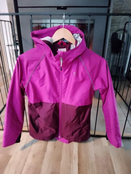 Prechodná bunda, decathlon,146
