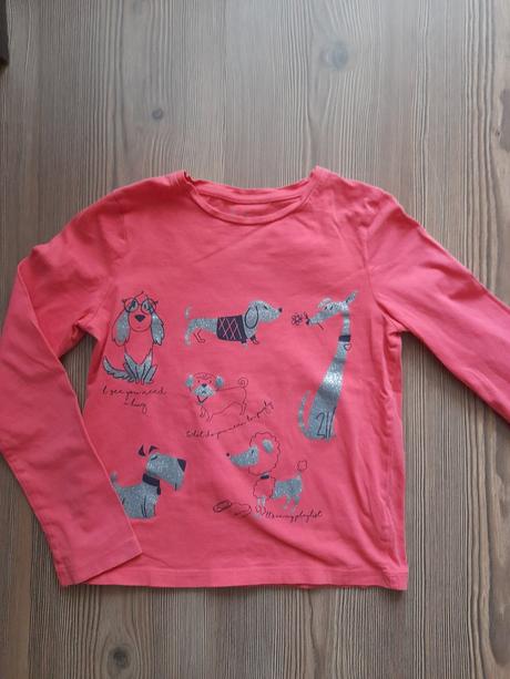 Červeno ružové tričko, 134