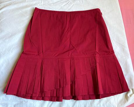 Ann taylor loft malinová sukňa s volánom, s