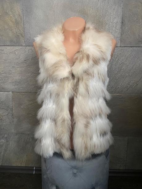 Luxusna vesticka s pravou kozusinkou m/l, m