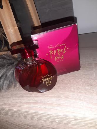 Far away rebal & diva parfém, 