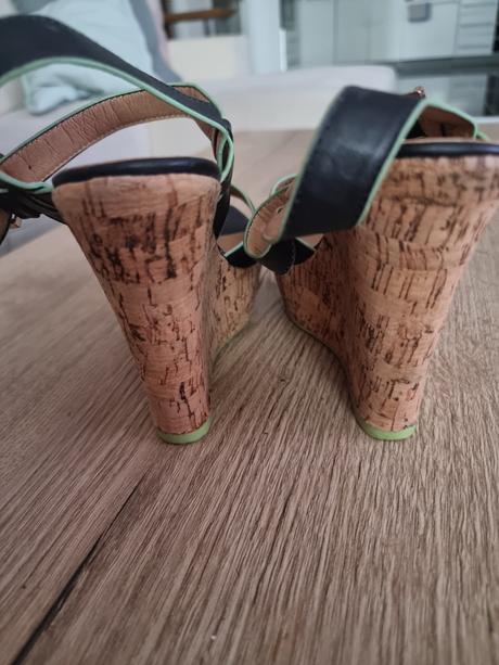 Sandalky na platforme, 39