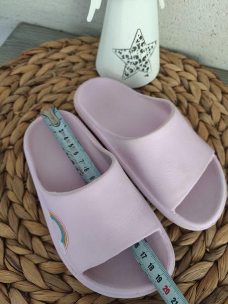 Slapky 29-30, 30