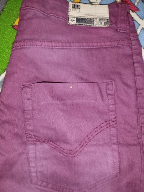 Bordoveé nohavice, dognose,176