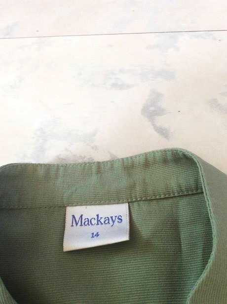 Zaujímavá blúzka, l