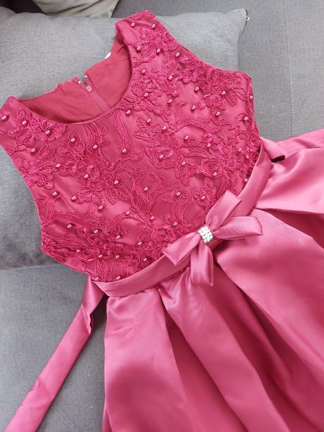 Spoločenské šaty, 128 / 134