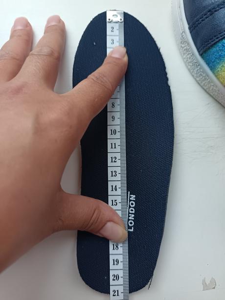 Trámky dievčenské, 32, nové, vd 20,5cm, young spirit,32