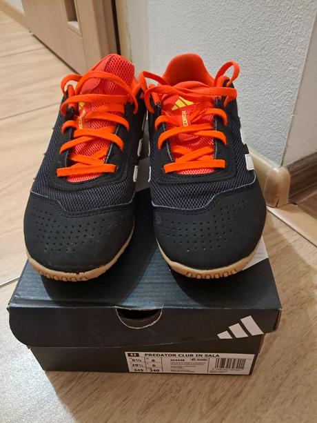 Halovky, adidas,39